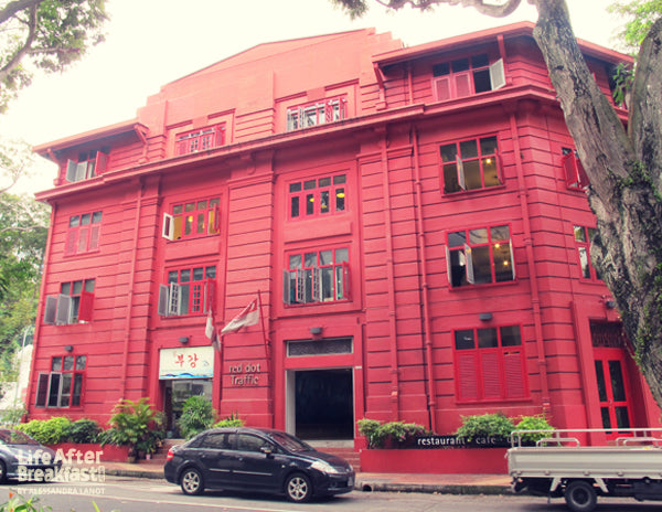 MAAD: Singapore's Monthly Market of Artists and Designers