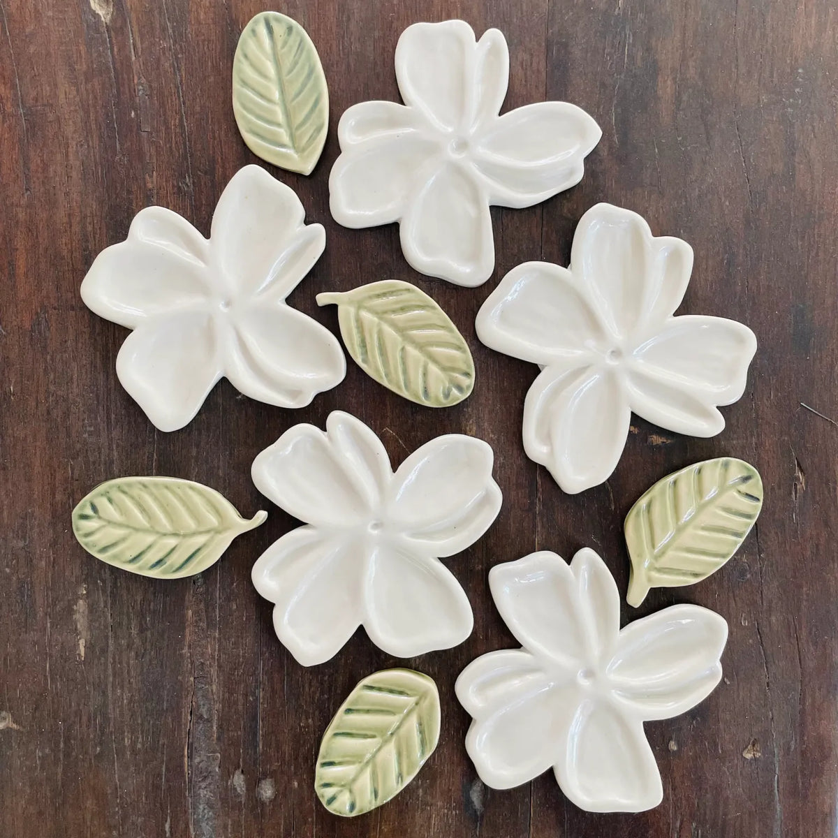 Sampaguita Palette + Leaf Brush Rest