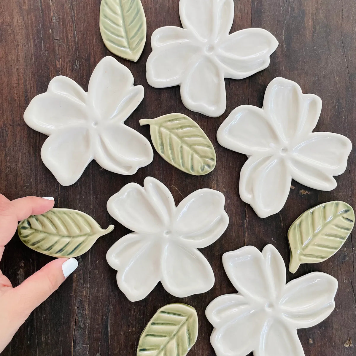 Sampaguita Palette + Leaf Brush Rest
